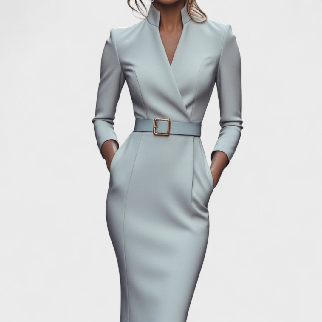 Joana - Vestido preto elegante com cinto e gola mandarim