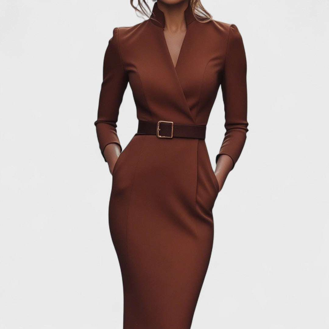 Joana - Vestido preto elegante com cinto e gola mandarim